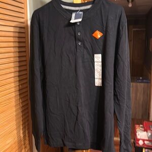 Men’s new with tag size L St John’s Bay Henley shirt color black